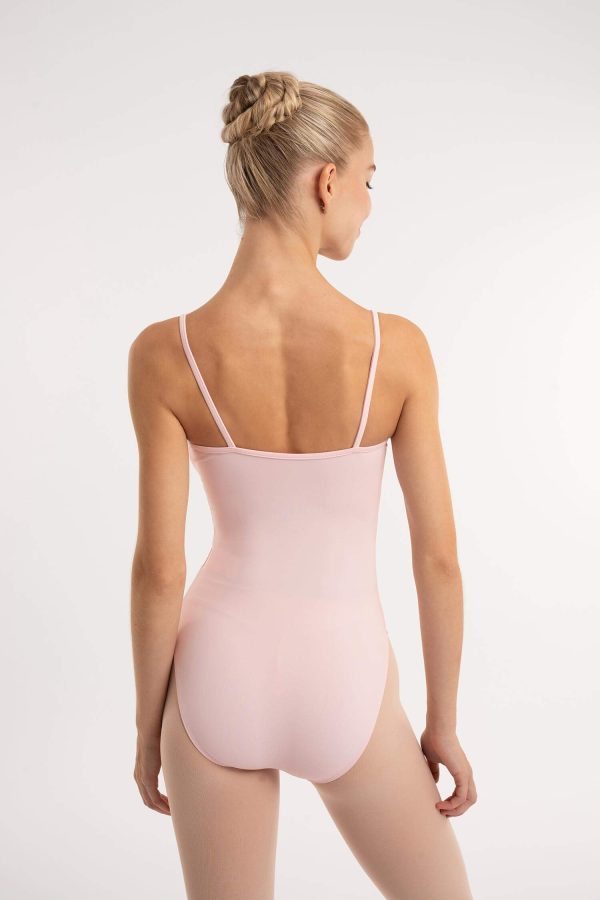 Класическо балетно трико Intermezzo BODYMERSTRAP Essential с тънки презрамки и право деколте в розово