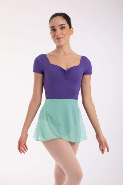 Къса балетна пола тип „прегърни ме“ Intermezzo Alred 2 от прозрачен черен тюл.