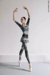 Zidans 2 Sleeves Leotard – Mud Front View.