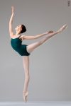 Zidans Strap Leotard Bottle Green – Elegant Emerald