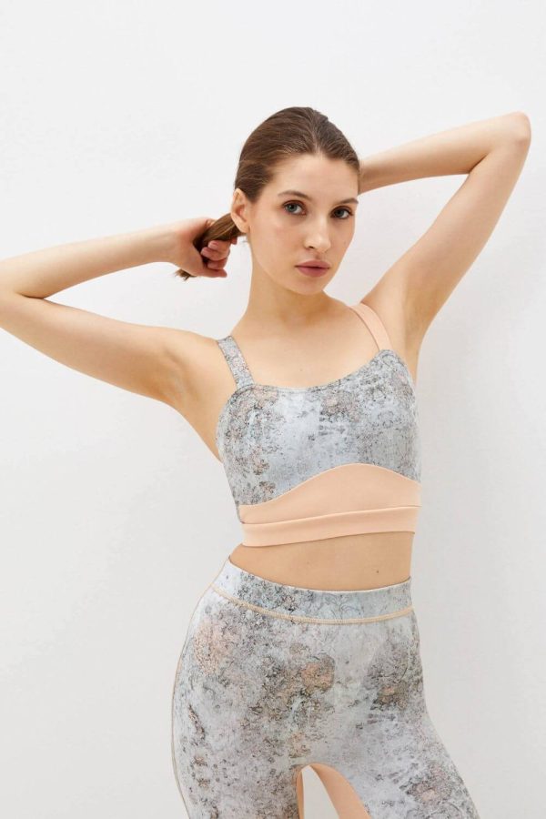 Дамски балетен топ с презрамки Zidans Strap Top Delicate Dirt отпред